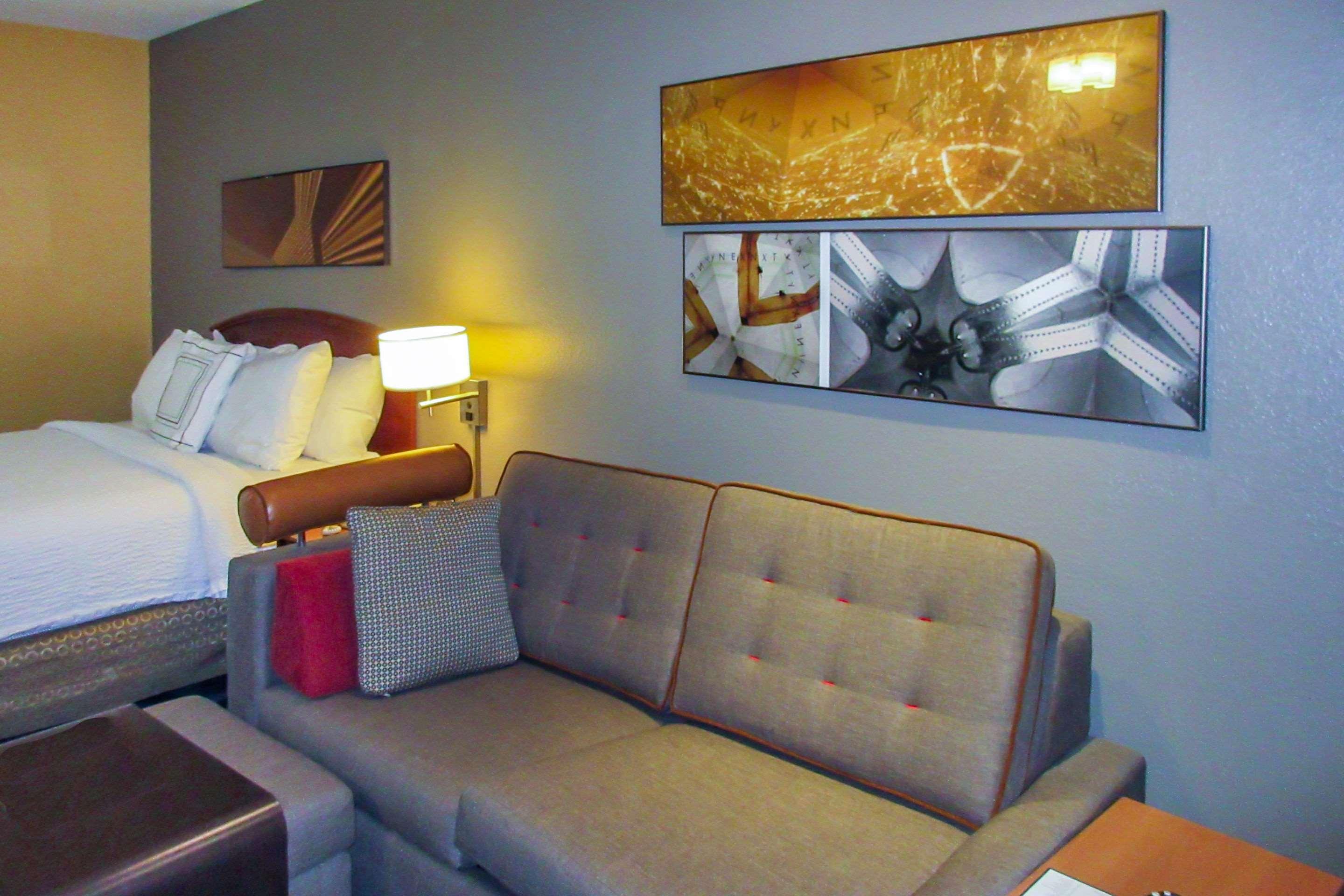 Suburban Extended Stay Hotel Greenville Haywood Mall Dış mekan fotoğraf