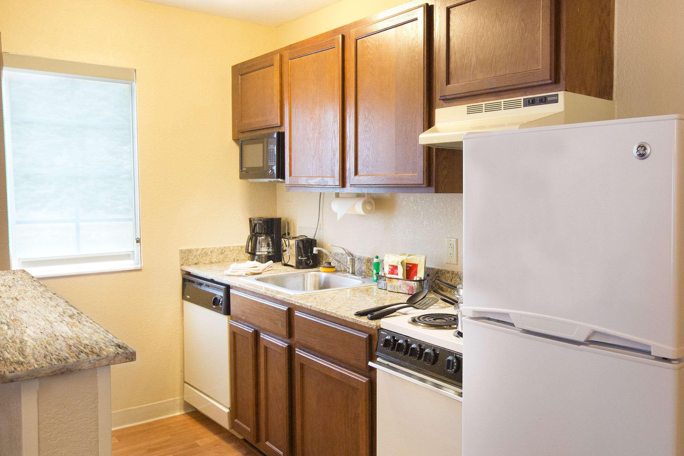 Suburban Extended Stay Hotel Greenville Haywood Mall Dış mekan fotoğraf