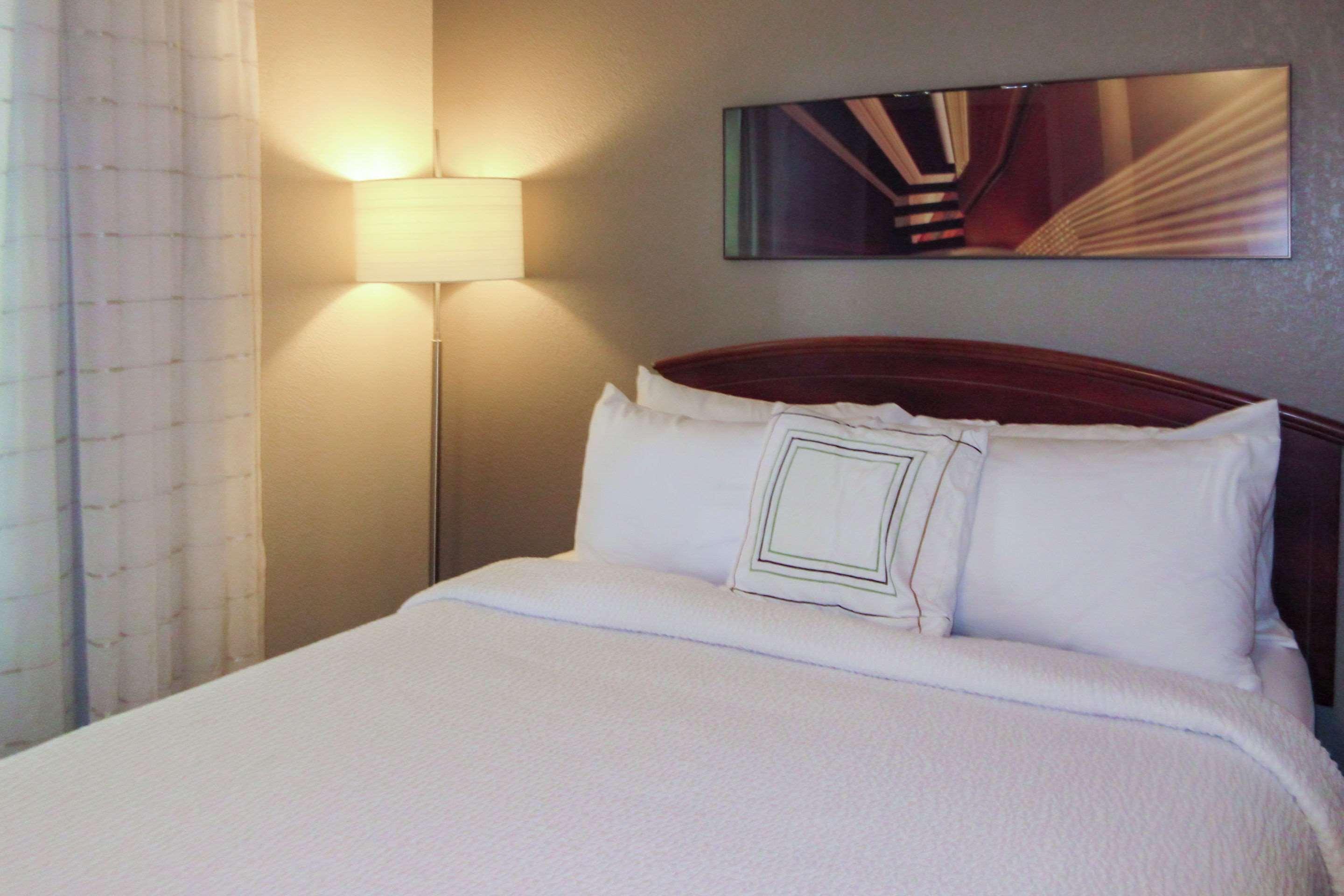 Suburban Extended Stay Hotel Greenville Haywood Mall Dış mekan fotoğraf