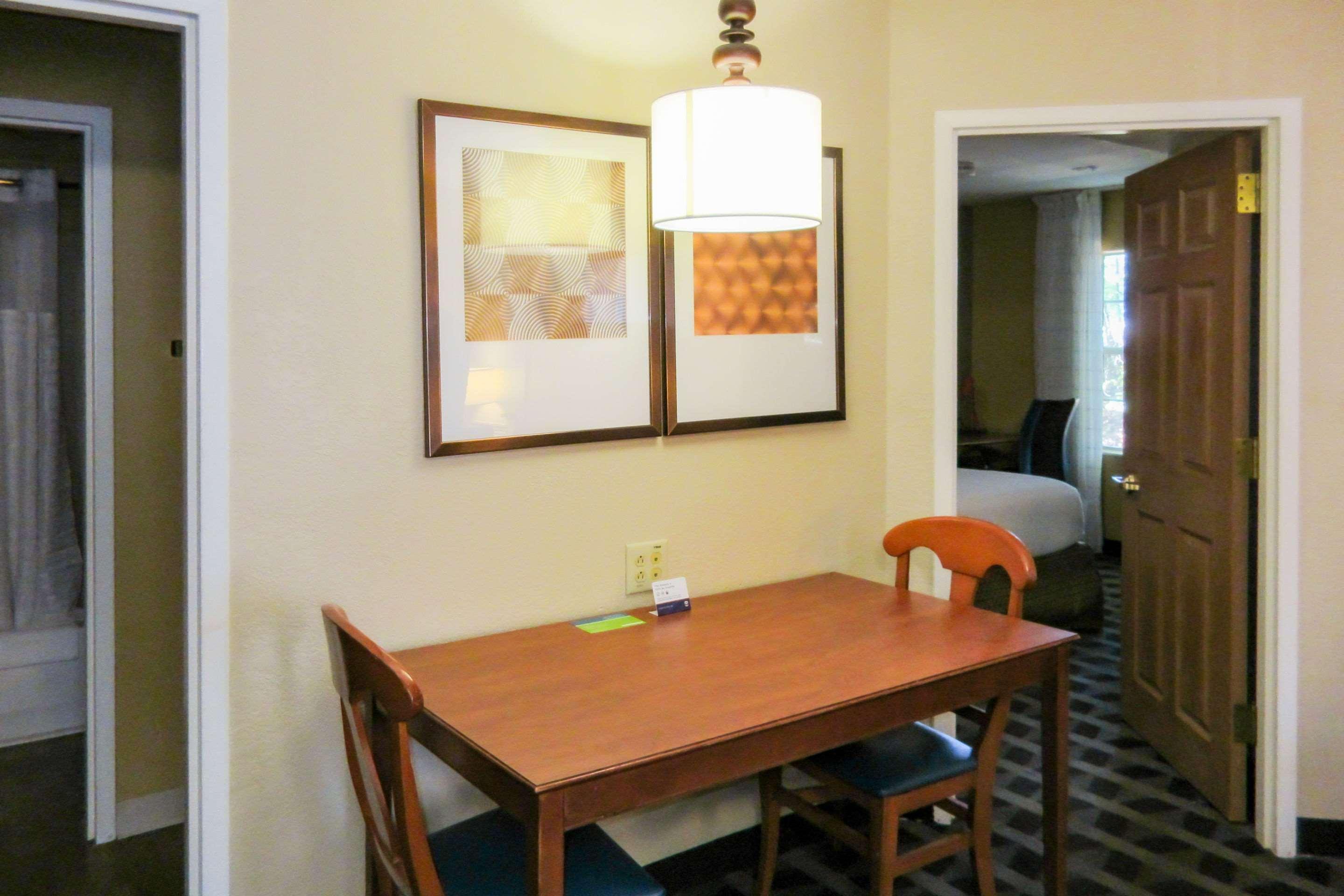 Suburban Extended Stay Hotel Greenville Haywood Mall Dış mekan fotoğraf